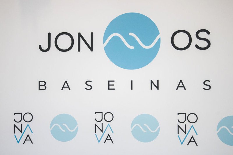 Mėgėjų plaukimo varžybos ,,Jonavai 275"