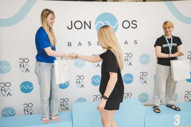 Mėgėjų plaukimo varžybos ,,Jonavai 275"