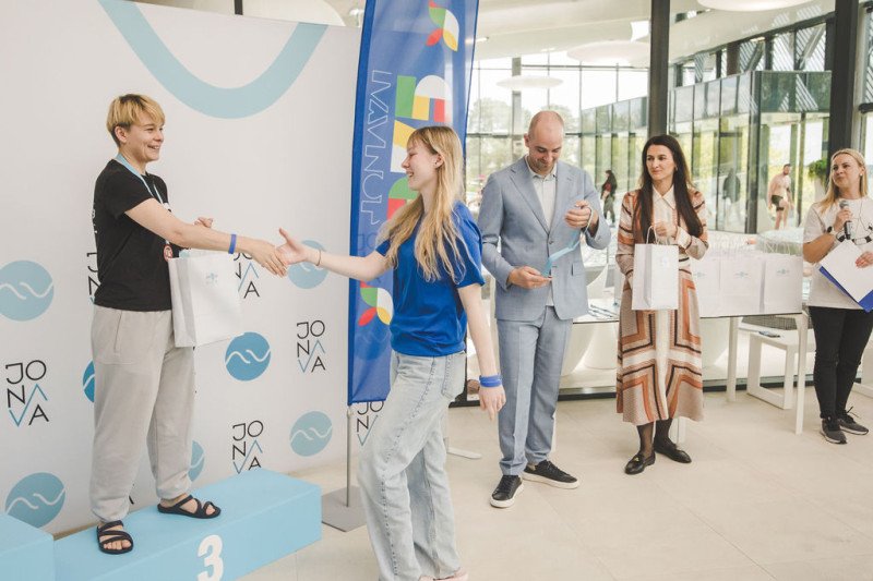 Mėgėjų plaukimo varžybos ,,Jonavai 275"