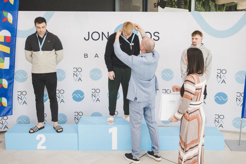 Mėgėjų plaukimo varžybos ,,Jonavai 275"