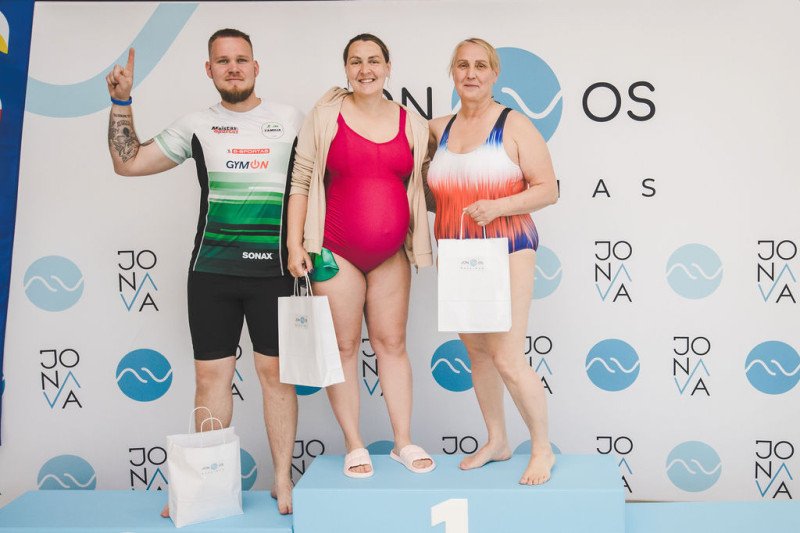 Mėgėjų plaukimo varžybos ,,Jonavai 275"