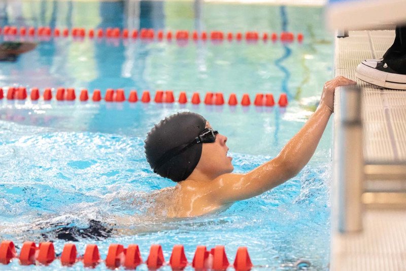 Jonava tapo Lietuvos sporto širdimi: baseine – plaukimo varžybos "#PlaukiamJonavoj"