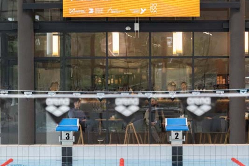Jonava tapo Lietuvos sporto širdimi: baseine – plaukimo varžybos "#PlaukiamJonavoj"