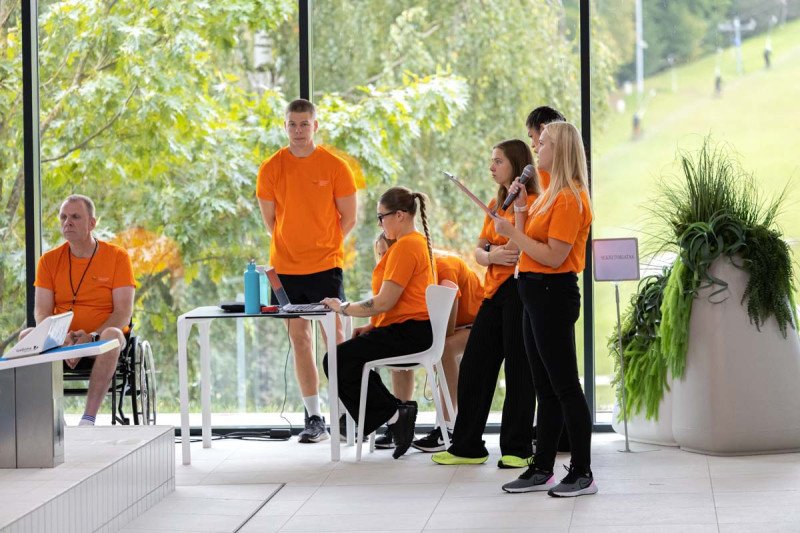 Jonava tapo Lietuvos sporto širdimi: baseine – plaukimo varžybos "#PlaukiamJonavoj"