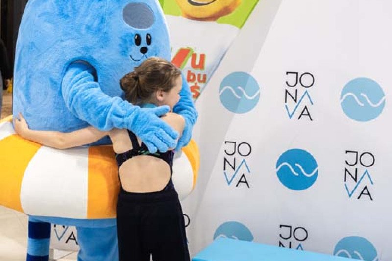 Jonavos baseinas 3-ąjį gimtadienį paminėjo tradicinėmis plaukimo varžybomis „Vuošio taurė 2025–2026 m. I etapas“