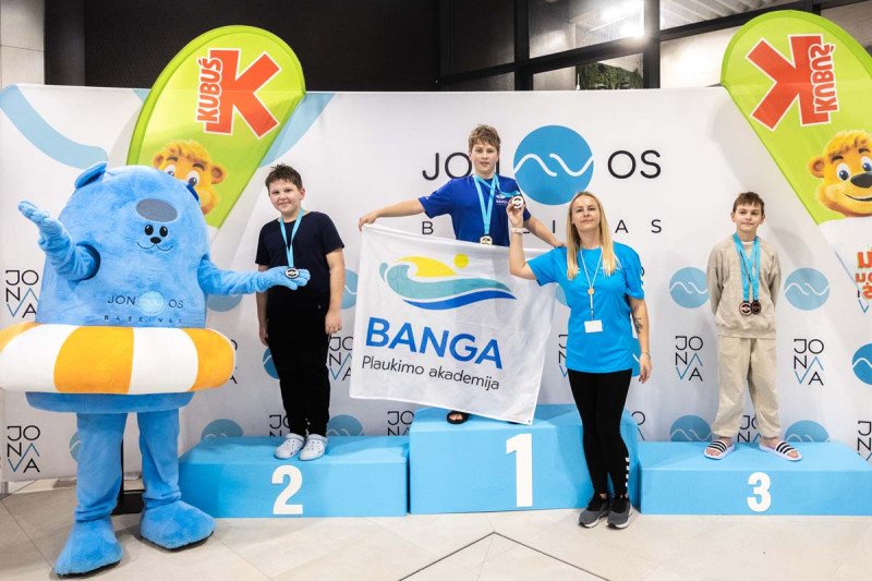 Jonavos baseinas 3-ąjį gimtadienį paminėjo tradicinėmis plaukimo varžybomis „Vuošio taurė 2025–2026 m. I etapas“