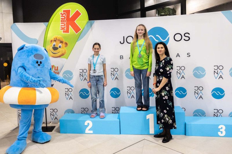 Jonavos baseinas 3-ąjį gimtadienį paminėjo tradicinėmis plaukimo varžybomis „Vuošio taurė 2025–2026 m. I etapas“