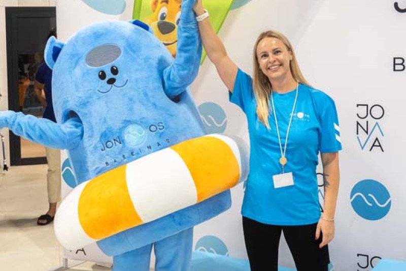 Jonavos baseinas 3-ąjį gimtadienį paminėjo tradicinėmis plaukimo varžybomis „Vuošio taurė 2025–2026 m. I etapas“