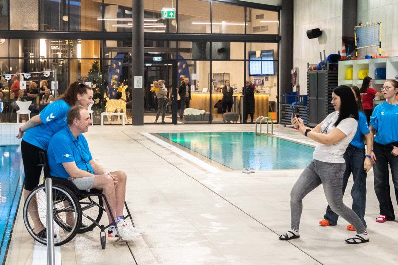 Jonavos baseinas 3-ąjį gimtadienį paminėjo tradicinėmis plaukimo varžybomis „Vuošio taurė 2025–2026 m. I etapas“