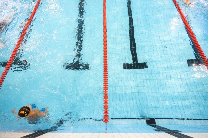 Jonavos baseinas 3-ąjį gimtadienį paminėjo tradicinėmis plaukimo varžybomis „Vuošio taurė 2025–2026 m. I etapas“