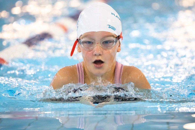 Jonavos baseinas 3-ąjį gimtadienį paminėjo tradicinėmis plaukimo varžybomis „Vuošio taurė 2025–2026 m. I etapas“