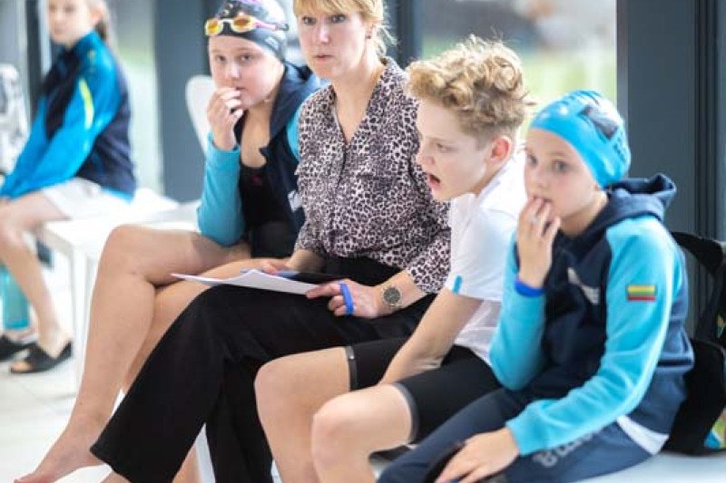 Jonavos baseinas 3-ąjį gimtadienį paminėjo tradicinėmis plaukimo varžybomis „Vuošio taurė 2025–2026 m. I etapas“