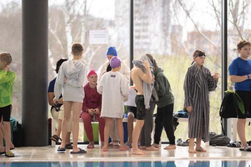 Jonavos baseinas 3-ąjį gimtadienį paminėjo tradicinėmis plaukimo varžybomis „Vuošio taurė 2025–2026 m. I etapas“