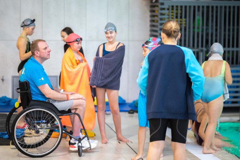 Jonavos baseinas 3-ąjį gimtadienį paminėjo tradicinėmis plaukimo varžybomis „Vuošio taurė 2025–2026 m. I etapas“