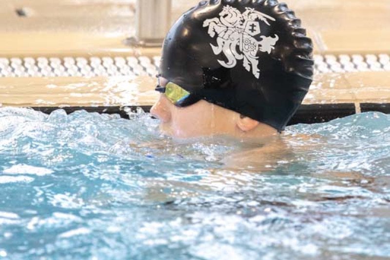 Jonavos baseinas 3-ąjį gimtadienį paminėjo tradicinėmis plaukimo varžybomis „Vuošio taurė 2025–2026 m. I etapas“