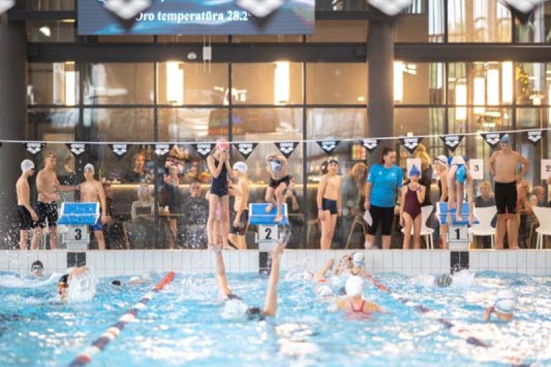 Jonavos baseinas 3-ąjį gimtadienį paminėjo tradicinėmis plaukimo varžybomis „Vuošio taurė 2025–2026 m. I etapas“