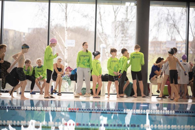 Jonavos baseinas 3-ąjį gimtadienį paminėjo tradicinėmis plaukimo varžybomis „Vuošio taurė 2025–2026 m. I etapas“