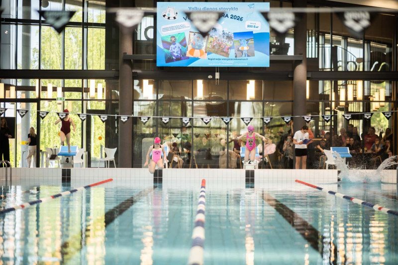 Plaukimo varžybose ,,Jonavos SPLASH” apdovanoti greičiausi Jonavos miesto antrokai