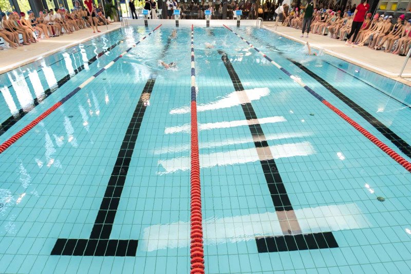 Plaukimo varžybose ,,Jonavos SPLASH” apdovanoti greičiausi Jonavos miesto antrokai