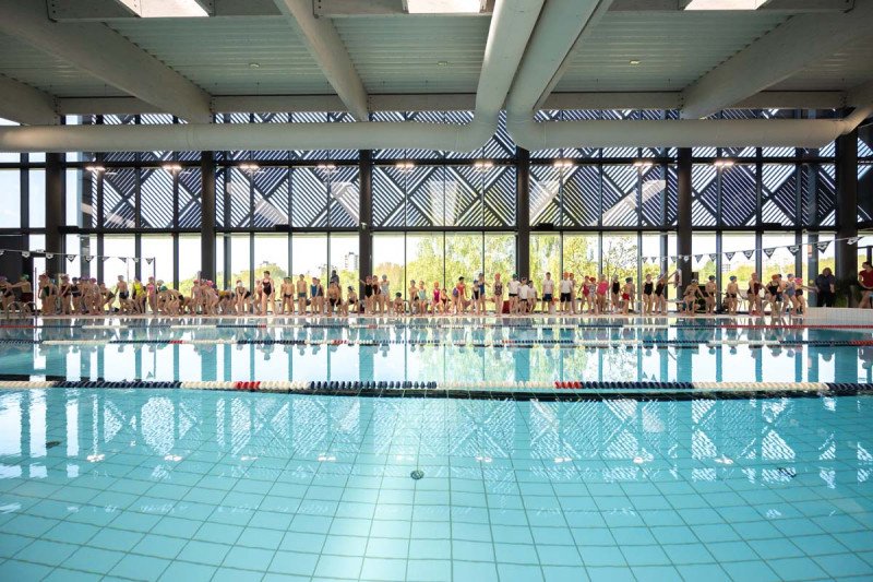 Plaukimo varžybose ,,Jonavos SPLASH” apdovanoti greičiausi Jonavos miesto antrokai