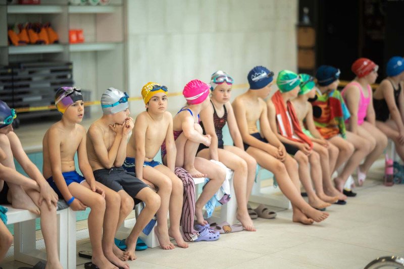Plaukimo varžybose ,,Jonavos SPLASH” apdovanoti greičiausi Jonavos miesto antrokai