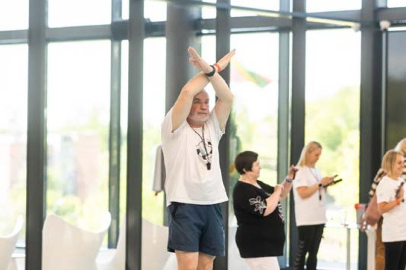 Plaukimo varžybose ,,Jonavos SPLASH” apdovanoti greičiausi Jonavos miesto antrokai