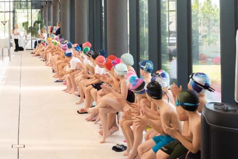 Plaukimo varžybose ,,Jonavos SPLASH” apdovanoti greičiausi Jonavos miesto antrokai